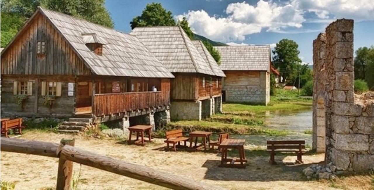 Gacka-Beautiful Place In Nature โอโทชาส ภายนอก รูปภาพ